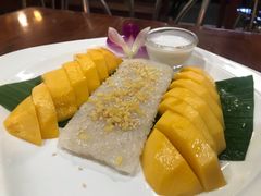 -Dang restaurant (patong phuket)