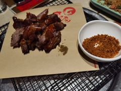 油边-金太阳海鲜烧烤·本地人餐厅(星海公园店)