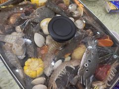 -鹏城人家海鲜酒家·23年老字号(较场尾店)