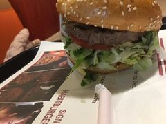 -The Habit Burger Grill 哈比特汉堡(复兴soho店)