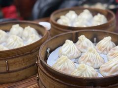 蟹粉蟹膏鲜肉双拼-莱莱小笼·乔艾