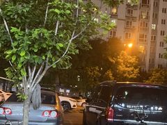 -烤满分·东北烧烤(首经贸店)