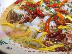 -江渔儿酸菜鱼(常平翔龙天地店)