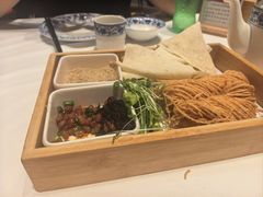 -大张烙馍村·美食地标(泉山店)