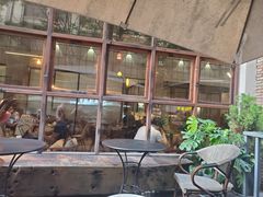 露天位-VESH COFFEE(定西路店)