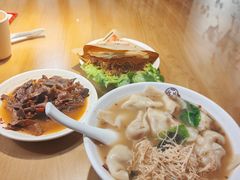 -侯记烧鸡楼
