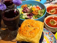 -米德维奇俄式西餐厅(西六道街店)