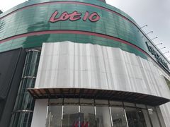 -武吉免登购物中心