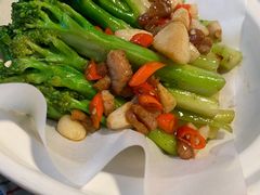 -山楂树融合菜餐厅