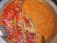 -沸炉重庆老火锅(军事博物馆店)