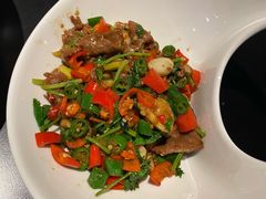 小炒黄牛肉-老头儿油爆虾·1987杭州烟火味(湖滨银泰in77D区店)