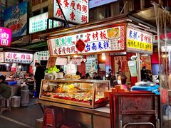 -六合夜市