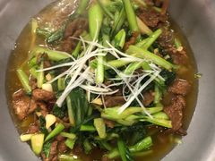 -黄桷树曹家私房菜(江与城店)