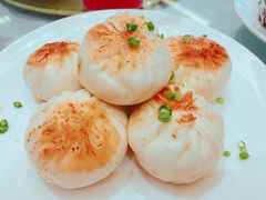 芝麻葱香生煎包-万龙洲海鲜(大兴绿地缤纷城店)