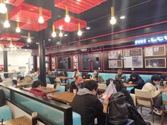 大堂-李先生牛肉面大王(上海站南广场店)