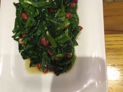 果仁菠菜-金悦印象小馆(三里河店)