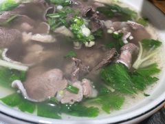 -大众跷脚牛肉馆·非遗传承单位(峨眉山店)