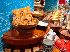 -咖啡苑自助餐厅·中国大饭店
