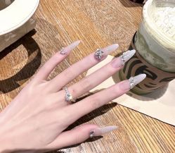 -斯馨·健康美甲美睫