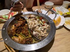 -小鱼小牛·鱼牛干锅·脆鱼火锅(世欧广场店)