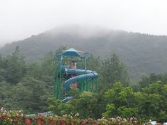 -汤山欢乐水世界