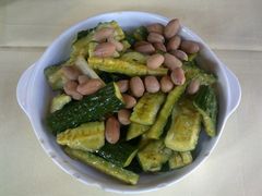 黄瓜拌花生米-北京水岸山吧度假村(雁栖镇店)