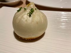 蟹粉生煎-成隆行·蟹王府(九江路店)