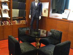 -宇翔服饰(双井桥东首城国际店)