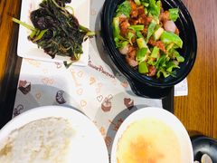 -哇蛙牛功夫面渝都料理(龙阳广场店)