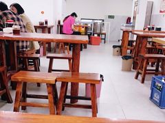 大堂-宝瑞门钉肉饼店