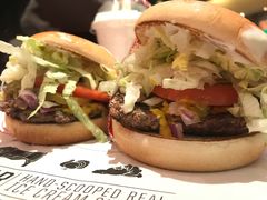 -FATBURGER 特富客汉堡(外交公寓店)
