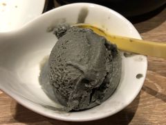 黑芝麻冰淇淋-好牛烧肉(世茂广场店)