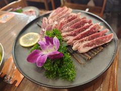 -明洞阿姨·韩式酱蟹烤肉·创意料理(方庄店)