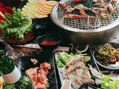 -啊美丽炭火烤肉(滑翔一店)
