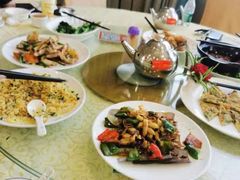-鹏城人家海鲜酒家·23年老字号(较场尾店)