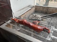 -东方之猪四更烤乳猪(金垦总店)