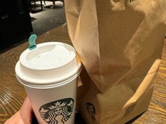 -星巴克臻选(南京金茂览秀城店)