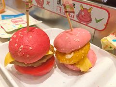 -龍歌自助小火锅(市南金茂湾店)