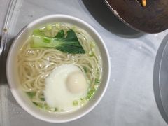 -鸭王烤鸭店(三里河店)
