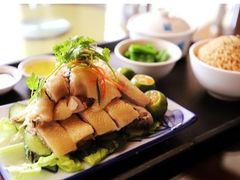 -亚龙湾老厨房·海南家常味