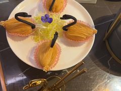 -海派悦庭·海胆烧麦·新融合菜(凯德广场店)