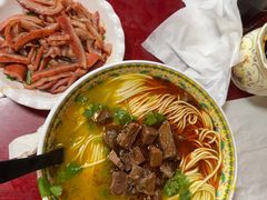 -金杨拉面王小吃面馆·牛三宝面·红烧牛肉粉