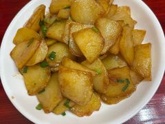 -芦茨金富饭庄·25年老字号·专做稻草鸡