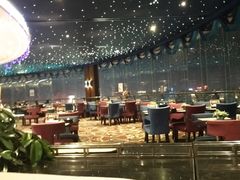 -粤海酒店-旋转餐厅