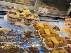 -罗森尼娜(德思勤店)