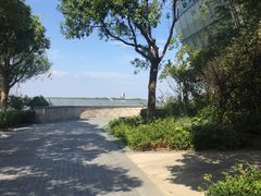 -上海滴水湖皇冠假日酒店