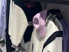 -唯品会(北京国瑞城店)