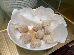 蟹粉鲜肉小笼-南翔馒头店(豫园店)