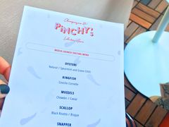 -Pinchy's Lobster & Champagne Bar