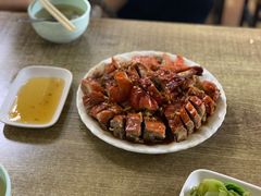 广东烧鹅仔饭-煲煲香快餐(南京路店)